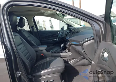 2019 Ford Escape Titanium from USA, damaged, VIN 1FMCU0J9XKUA63788